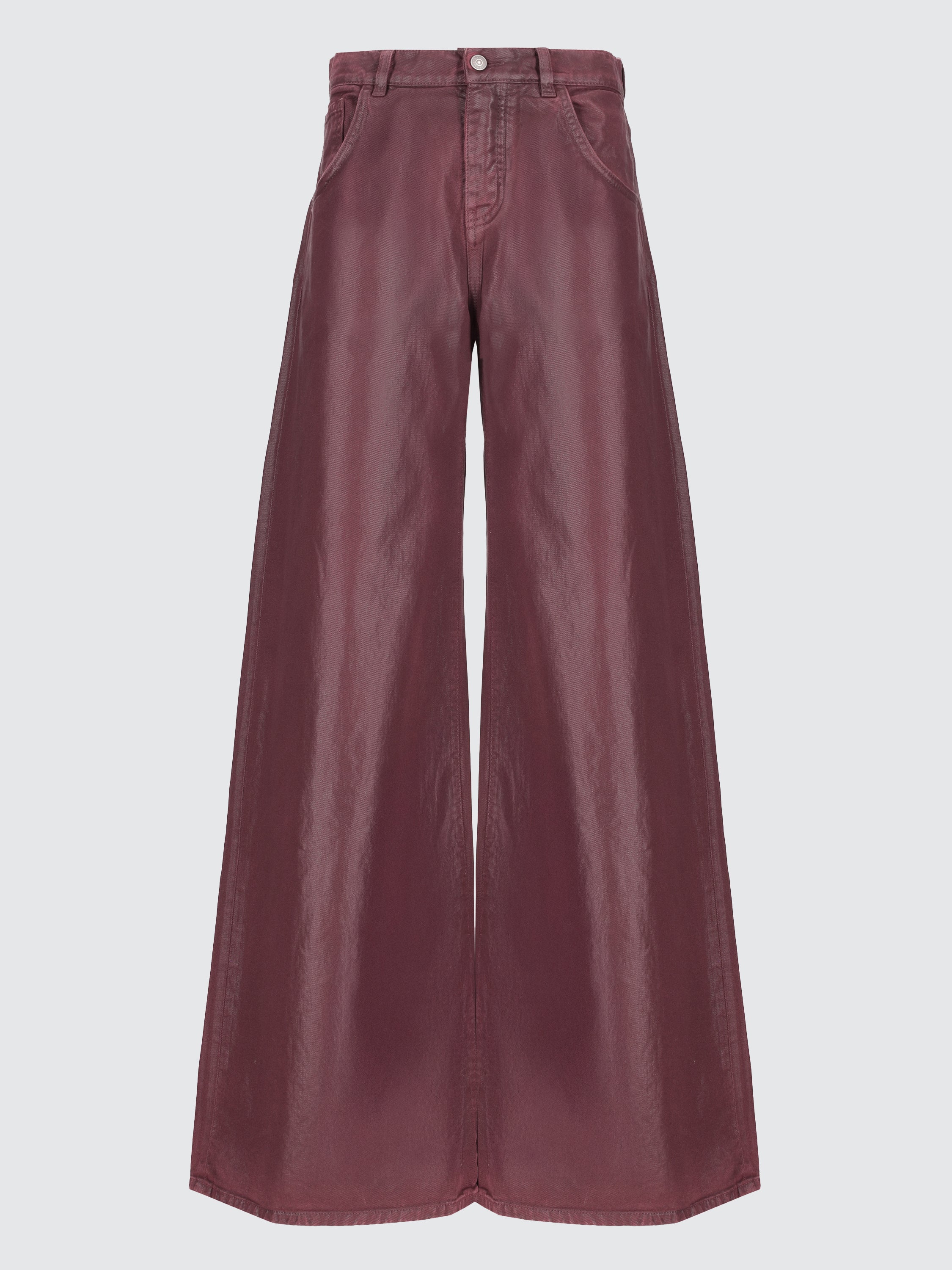 Jeans baggy spalmati effetto pelle