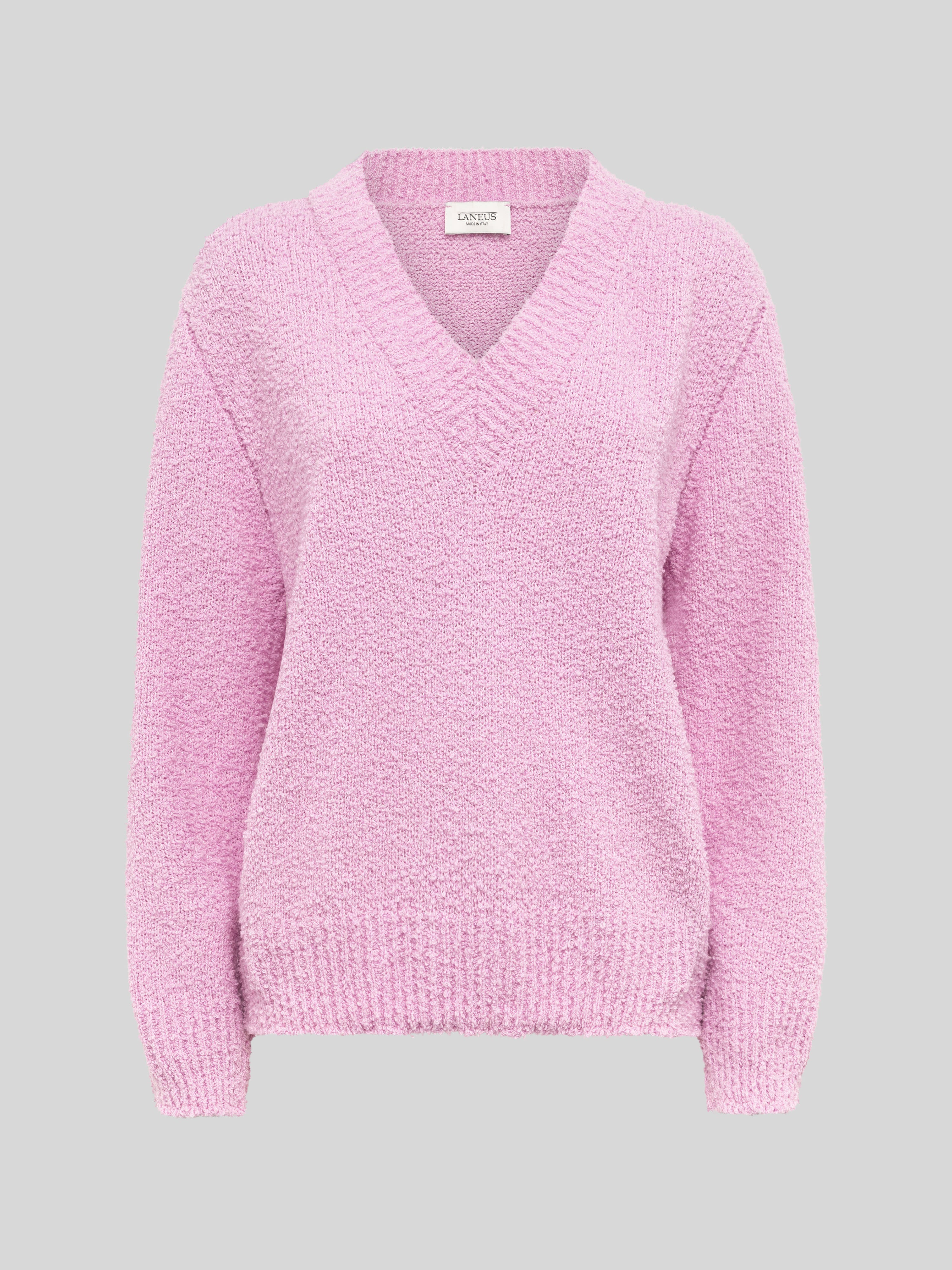 SOFT TEXTURED YARN BOXY V-NECK