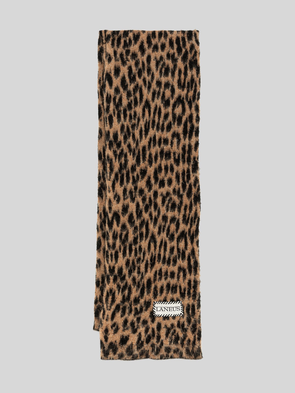 BRUSHED LEOPARD PRINT KNITTED SCARF